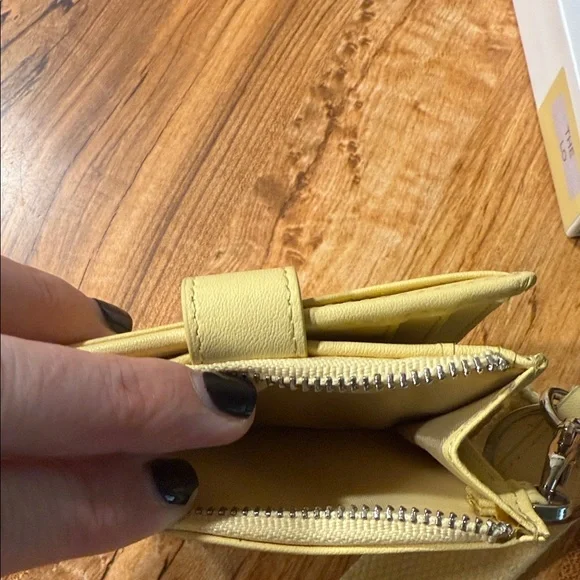 Andar Lo Butter Wallet - Picture 4 of 4